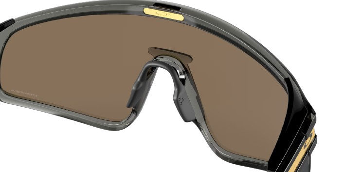 Sunglasses OAKLEY Latch Panel Prizm 24k Lenses / Grey Smoke Frame