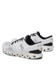 Man Schuhe On Running Cloud X 3 Ivory/Black