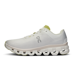 Women's shoes ON RUNNING Cloudflow 4 White/Sand