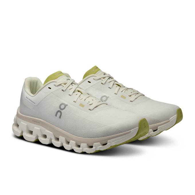 Women's shoes ON RUNNING Cloudflow 4 White/Sand